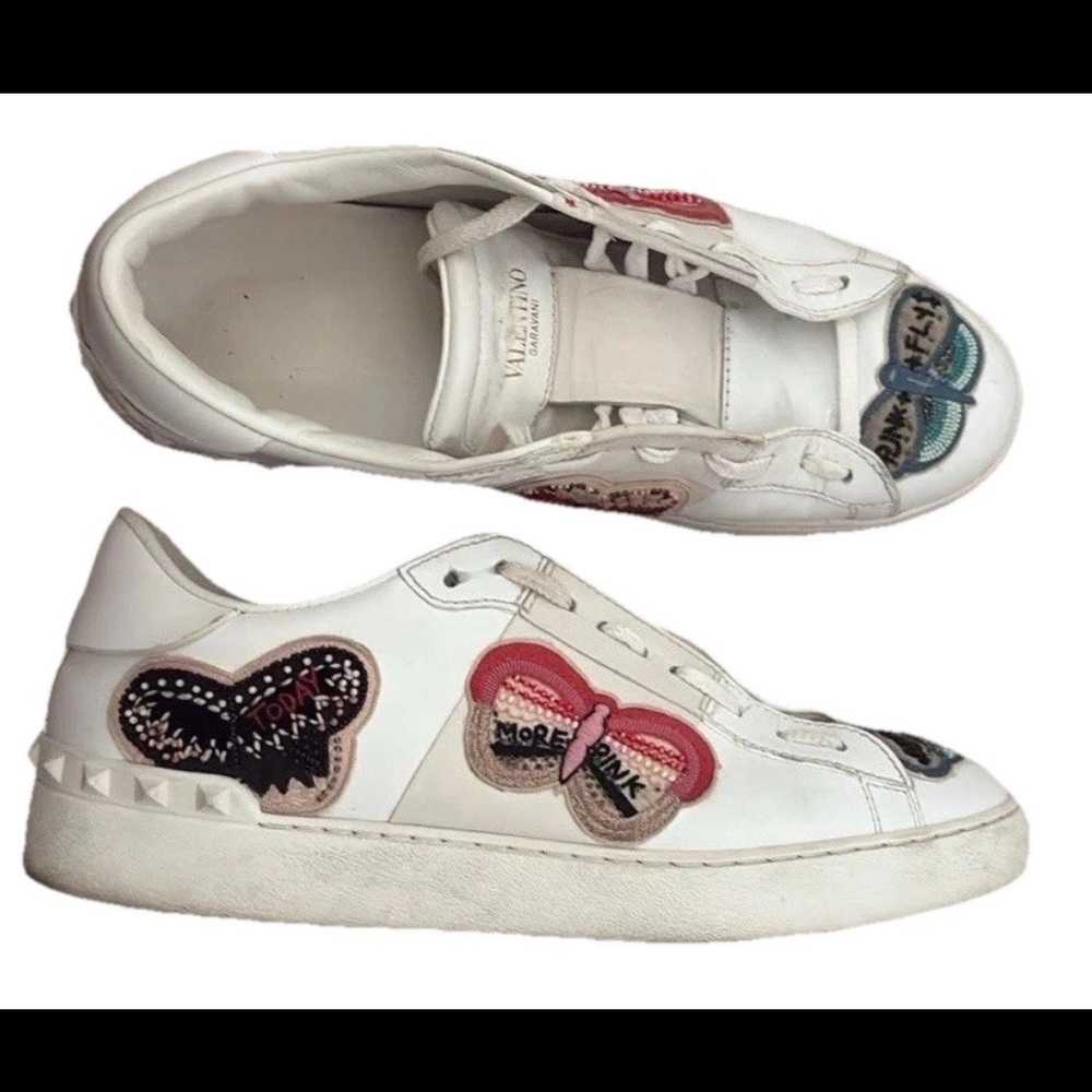 Valentino White Leather Butterfly Rockstud Sneakers Beaded size 40 US 10